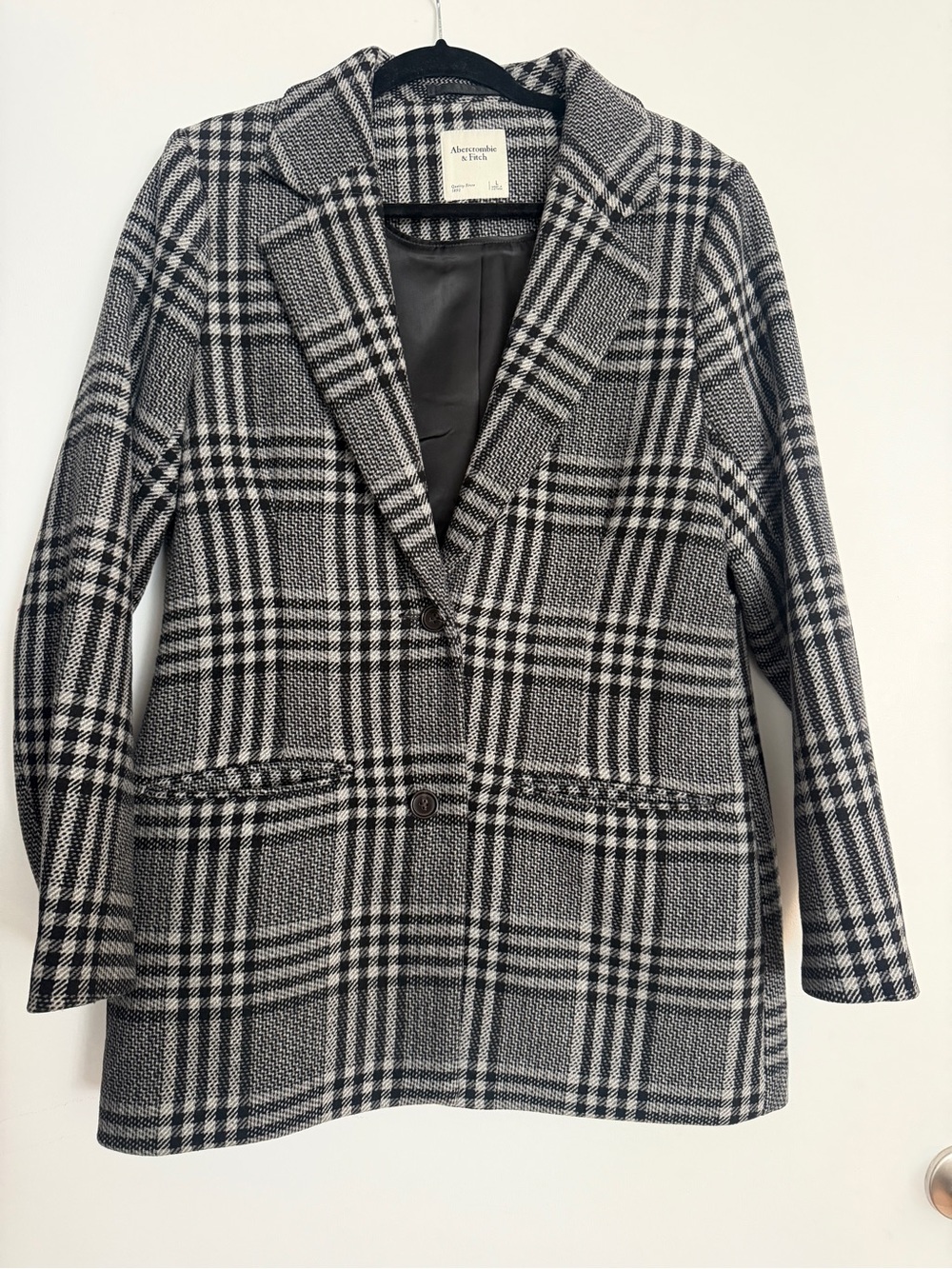 Abercrombie & Fitch Women's Black and White Plaid Blazer Jacket